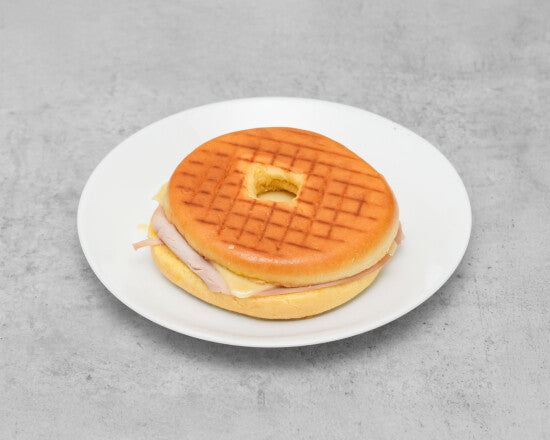 Ham and Cheese Bagel
